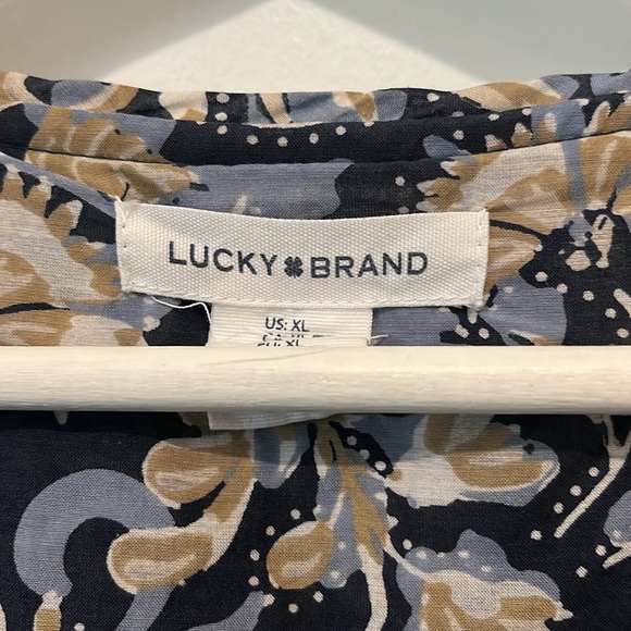 EUC Lucky Brand peasant style dress w/cotton under slip.Unique white embroidery - Picture 5 of 10